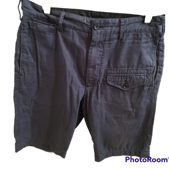 Engineered Garments Ghurka Shorts in Dark Navy 32 - Picture 3 of 7